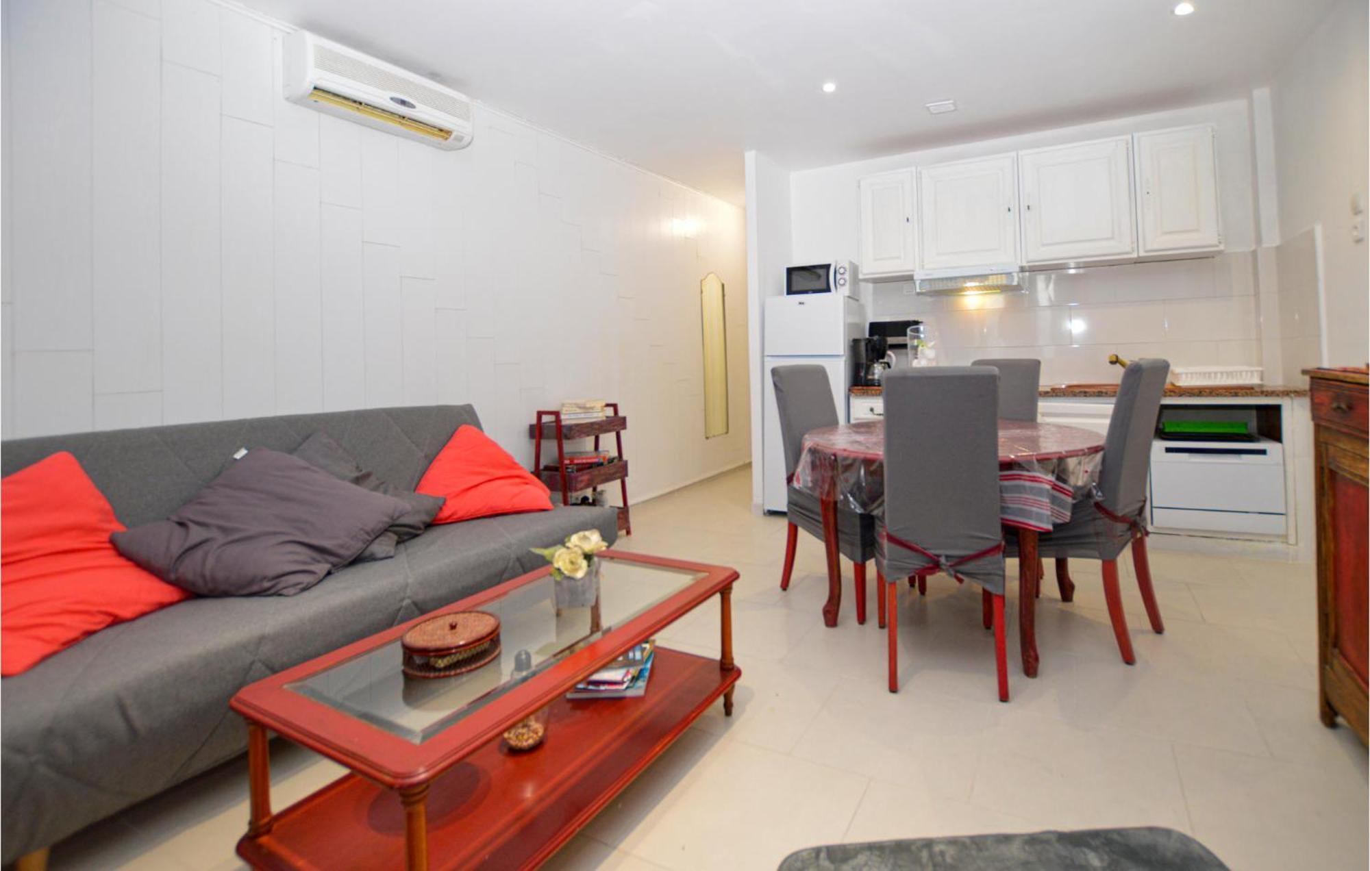 Cozy Apartment In Propriano With Kitchen Zewnętrze zdjęcie